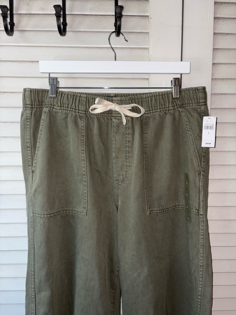 NWT GAP Mid Rise Barrel Jeans Green Pull On Soft Tapered Leg Size L - Picture 3 of 7